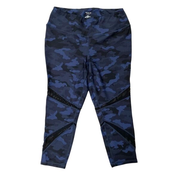 Torrid Active Leggings Womens 2 Navy Camo Mesh Breathable Athleisure Gym Workout - Picture 1 of 12
